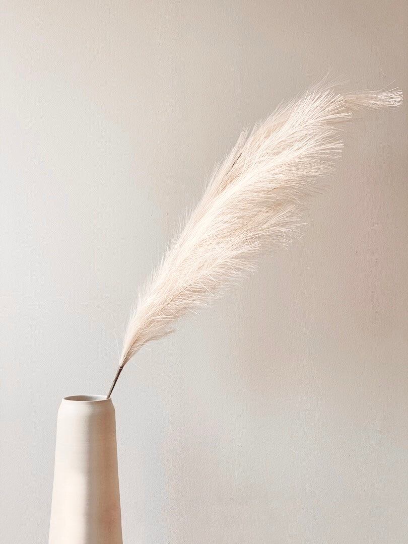 Pampas Grass Decor, 4 Pcs Faux Pampas Grass Plants, 32 inch Artificial Fluffy Tall Pampas Grass for Floor Vase, Pompass Grass Branches, Pompous Grass, Pampass Grass, Pompas Grass (Cream)