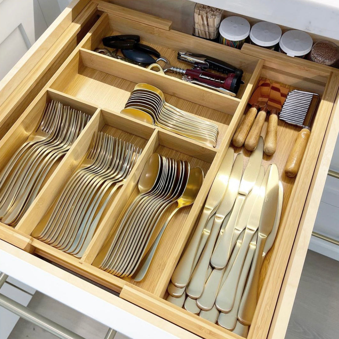 Bamboo Kitchen Drawer Organizer, Large Silverware Tray, Expandable Wooden Cutlery Holder, Adjustable Utensil Organizer (7-9 Slot